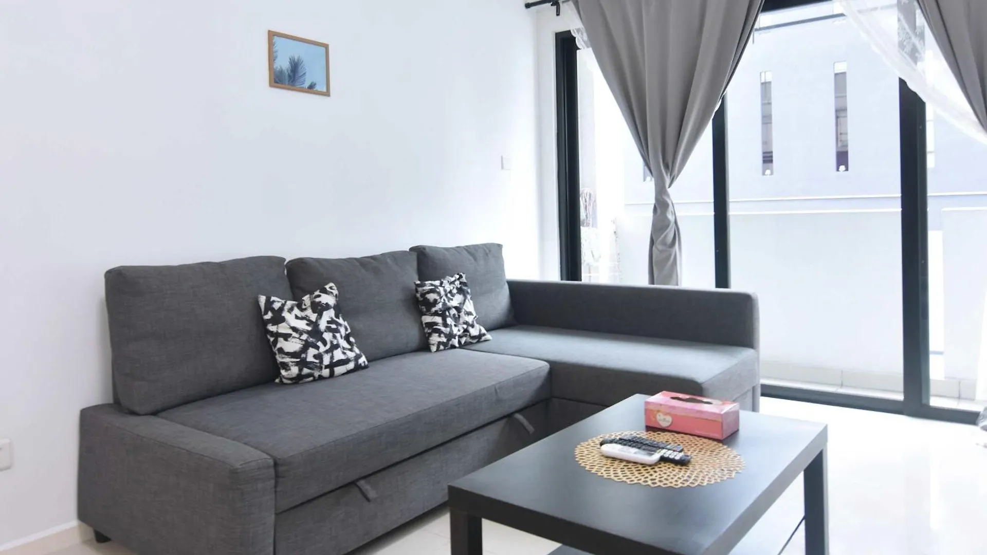 Chic Suasana Jb Suite Cozy Stay With Balcony Johor Bahru Apartament