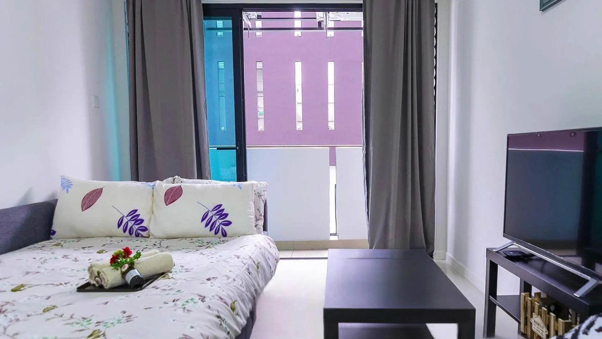 Chic Suasana Jb Suite Cozy Stay With Balcony Johor Bahru Apartment