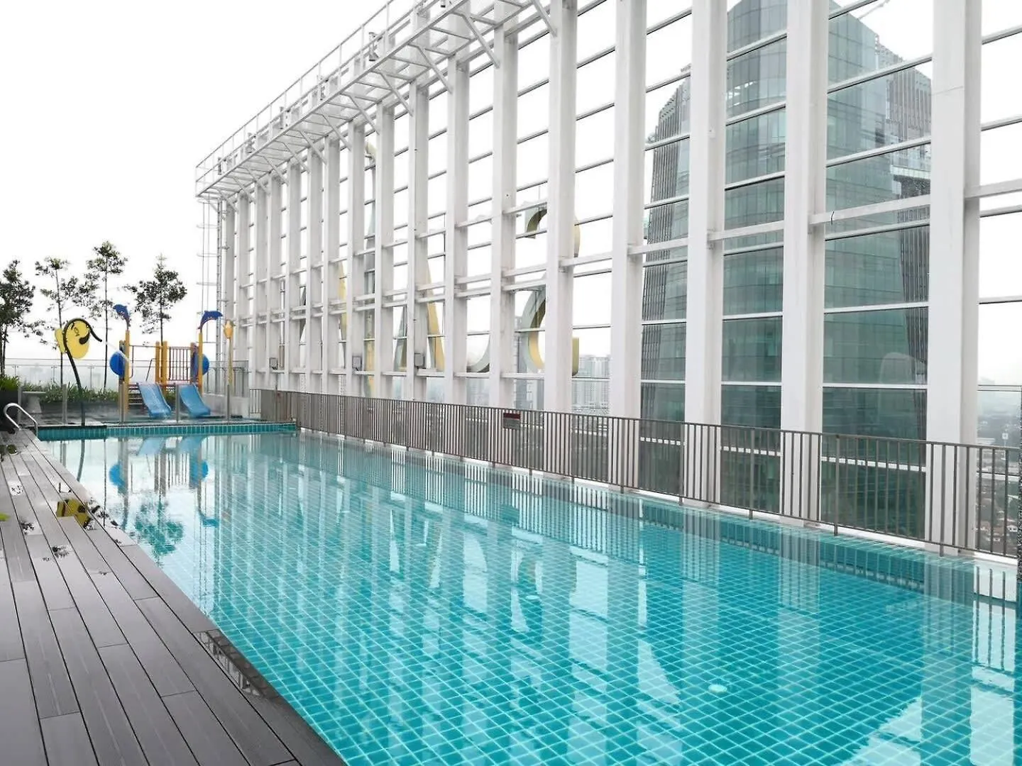 Appartement Chic Suasana Jb Suite Cozy Stay With Balcony Johor Bahru